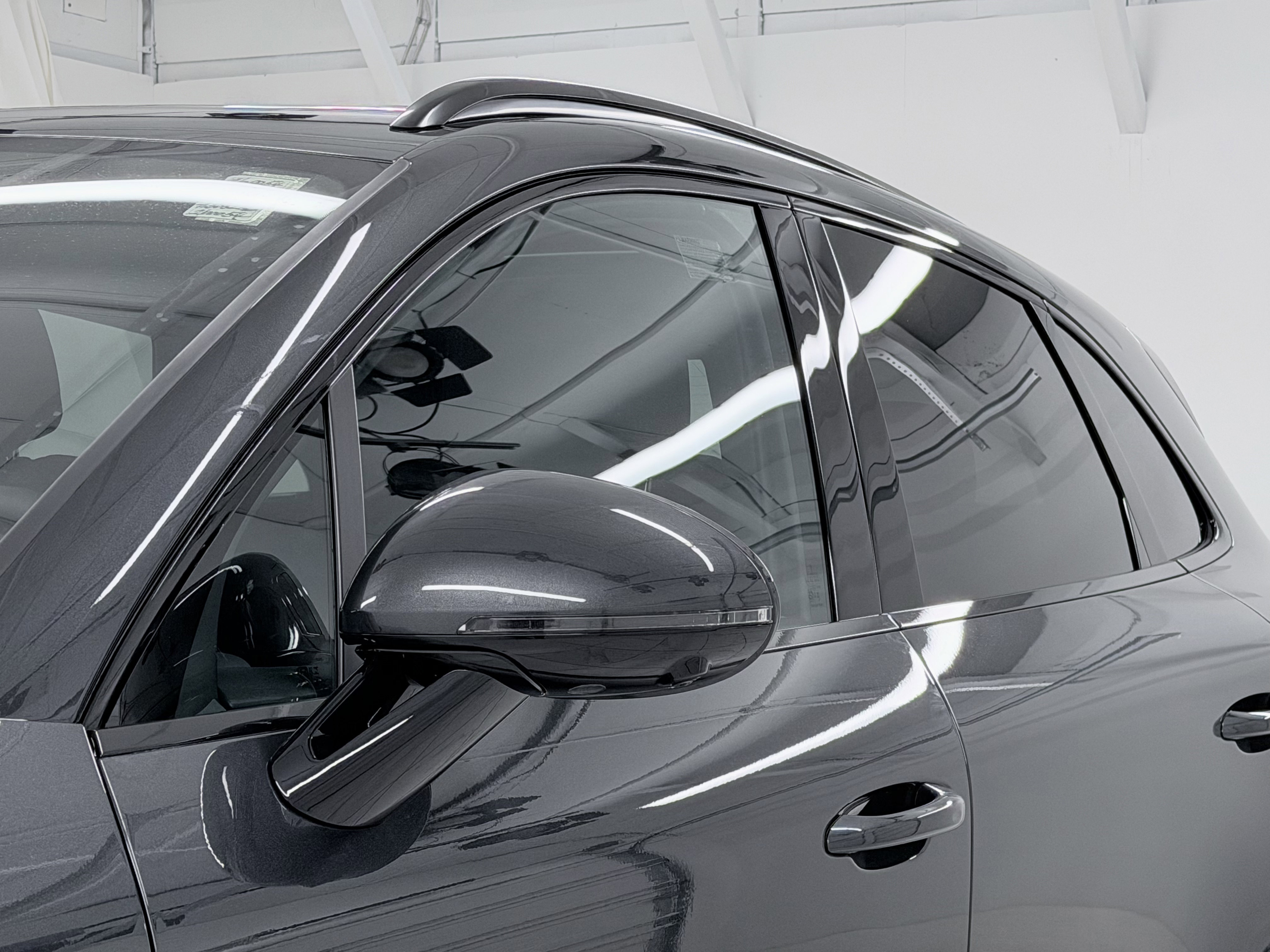 New 2026 Porsche Macan image 19