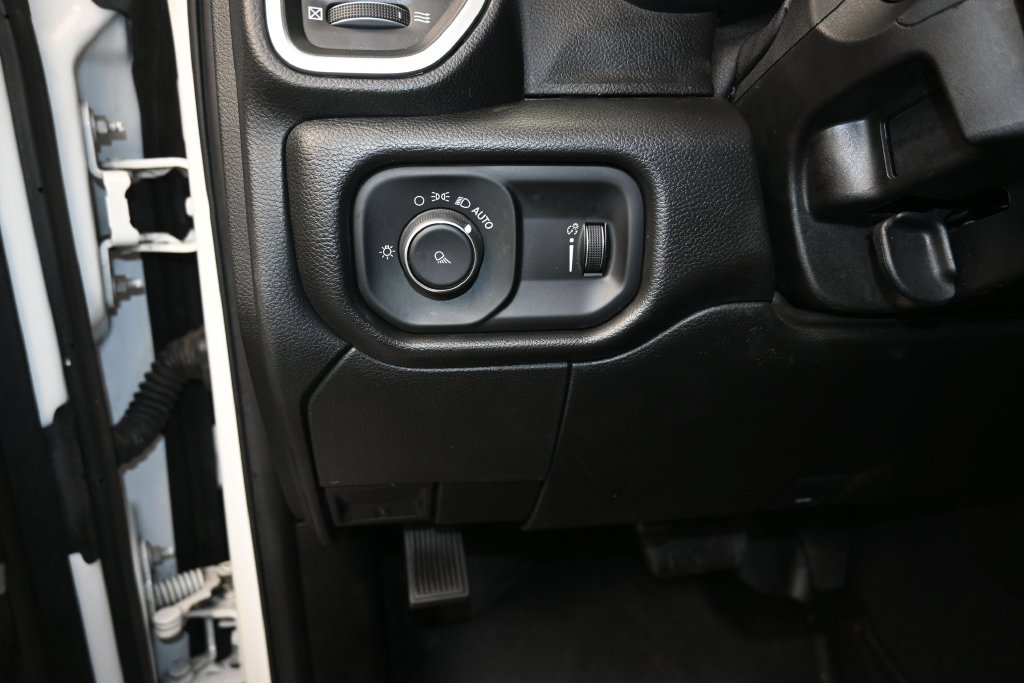 Used 2021 RAM 2500 Big Horn AWD/4WD image 12
