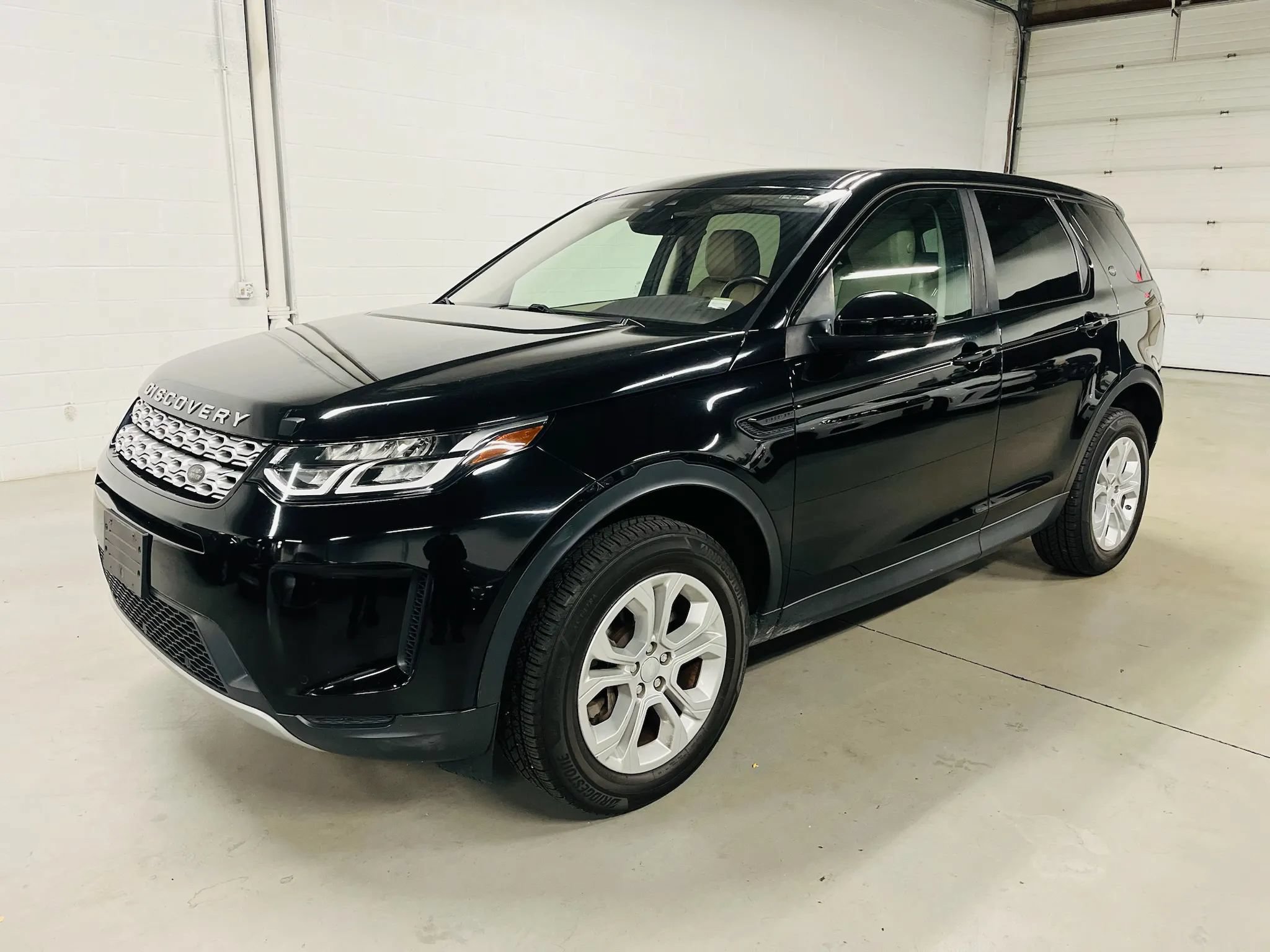 Used 2020 Land Rover Discovery Sport S AWD/4WD image 2