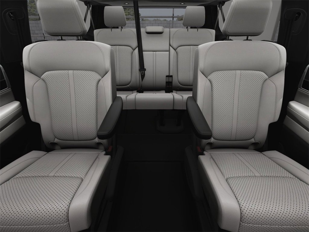 New 2025 Jeep Wagoneer L Series II image 16