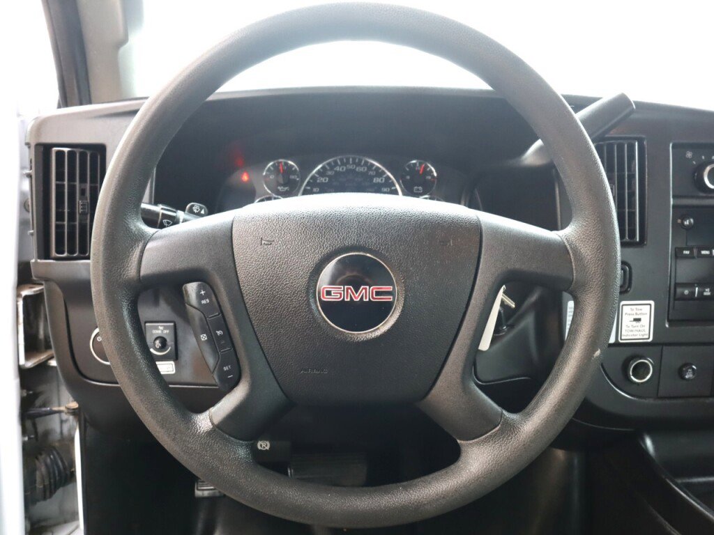 Used 2019 GMC Savana 3500 Extended w/ Driver Convenience Package image 11