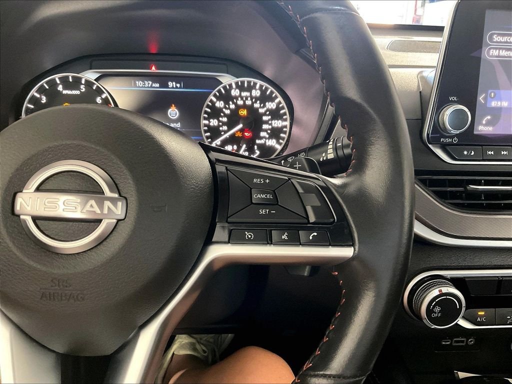 Used 2024 Nissan Altima 2.5 SR FWD image 23
