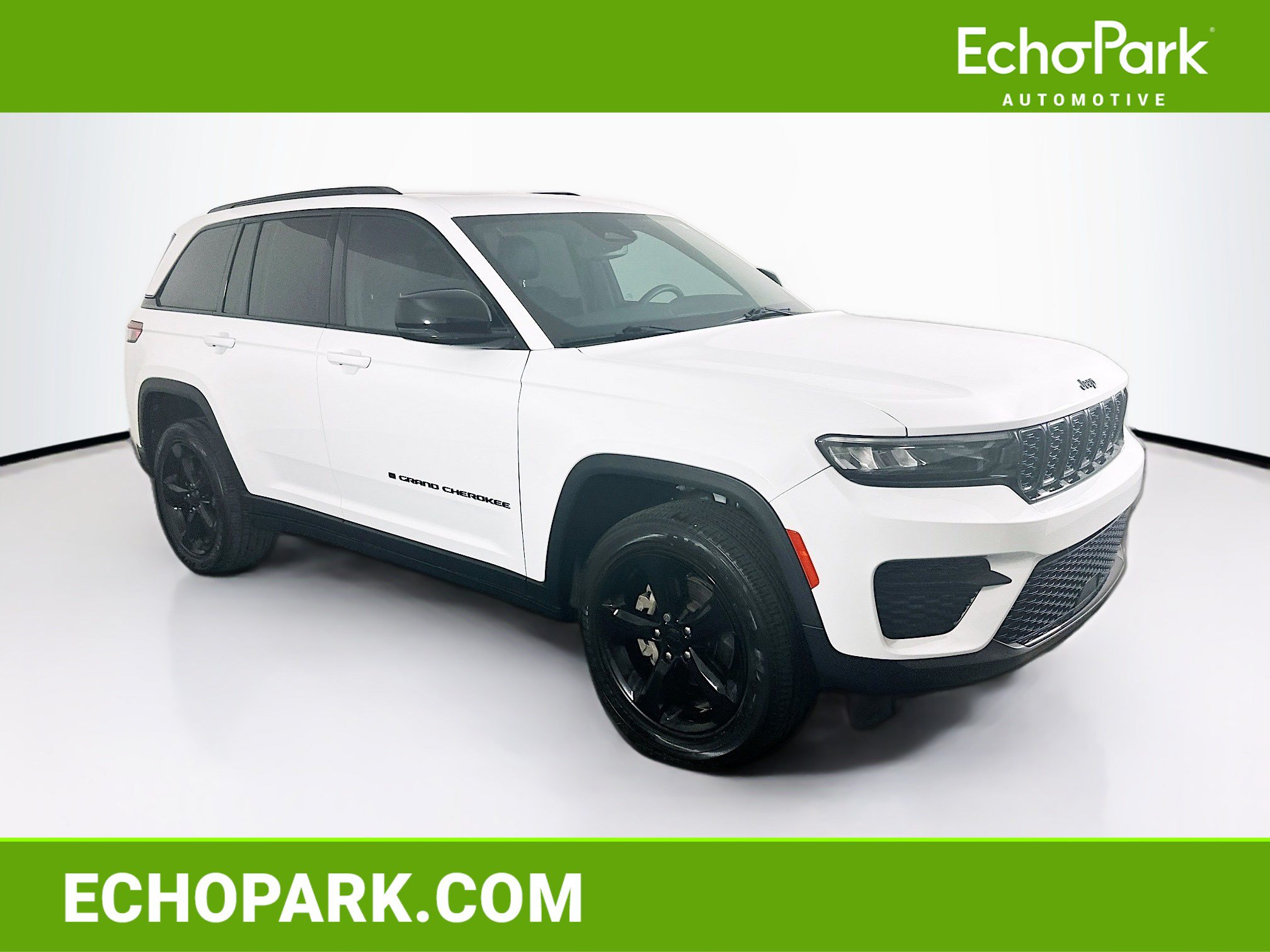 Used 2023 Jeep Grand Cherokee Altitude
