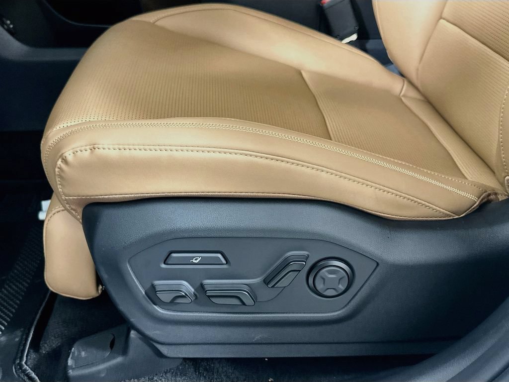 New 2026 Hyundai Santa Fe Calligraphy AWD/4WD image 20