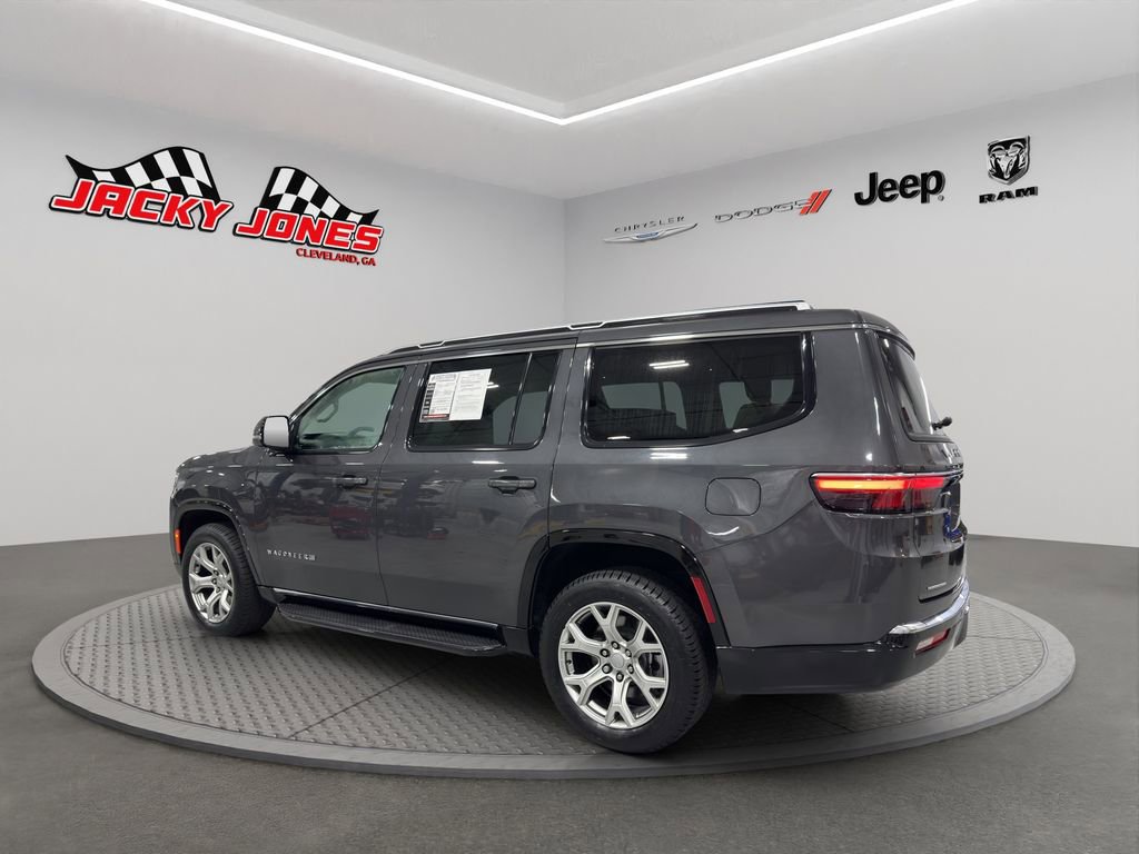 Used 2022 Jeep Wagoneer Series II image 3