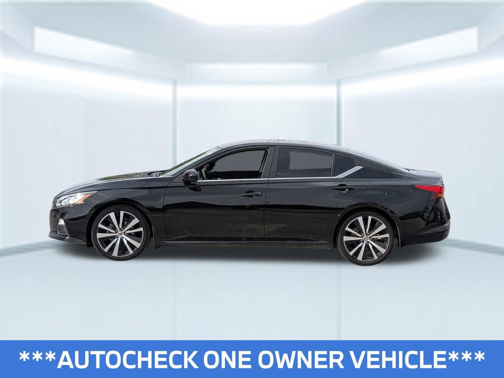Used 2019 Nissan Altima 2.5 SR FWD image 2