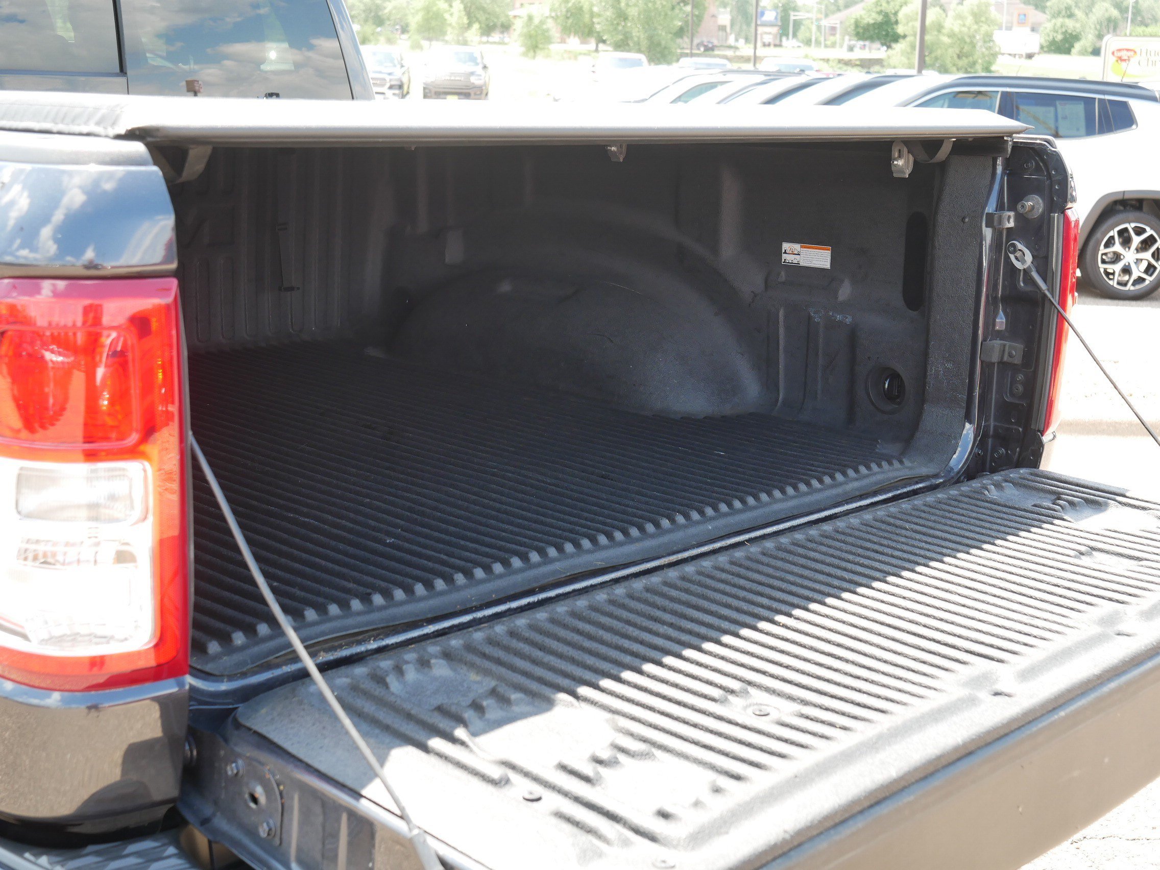 Used 2019 RAM 1500 Big Horn AWD/4WD image 18
