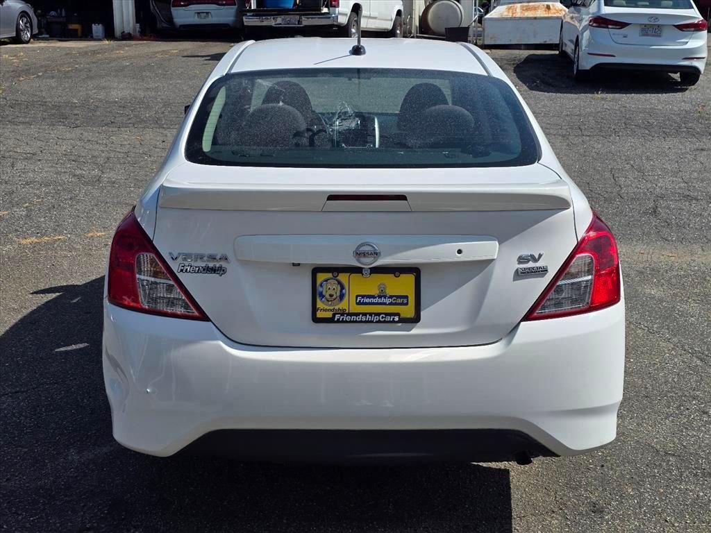 Used 2018 Nissan Versa SV w/ SV Special Edition Package FWD image 10