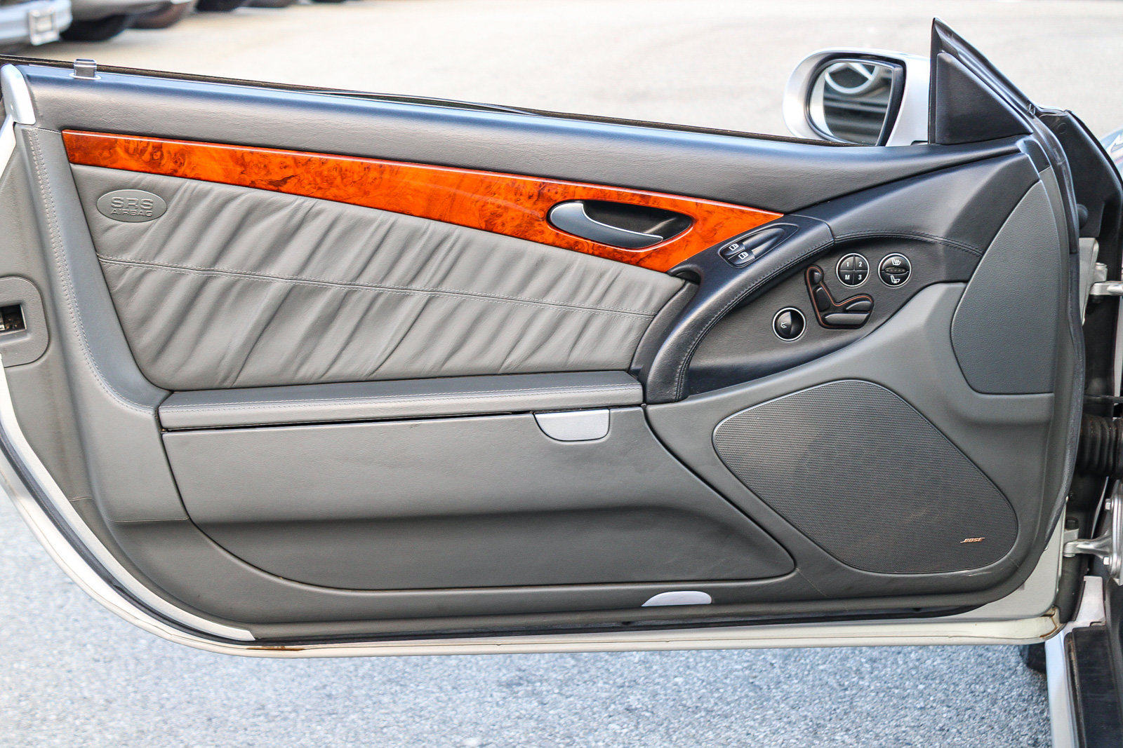 Used 2004 Mercedes-Benz SL 600 image 23