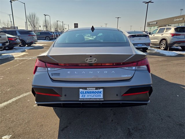 Certified 2024 Hyundai Elantra Limited image 7