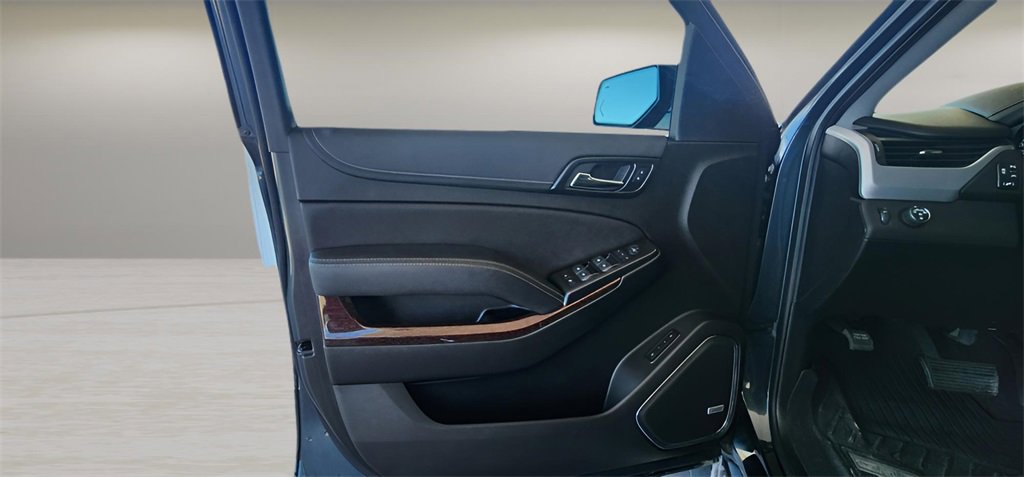 Used 2020 GMC Yukon SLT w/ Premium Edition image 11