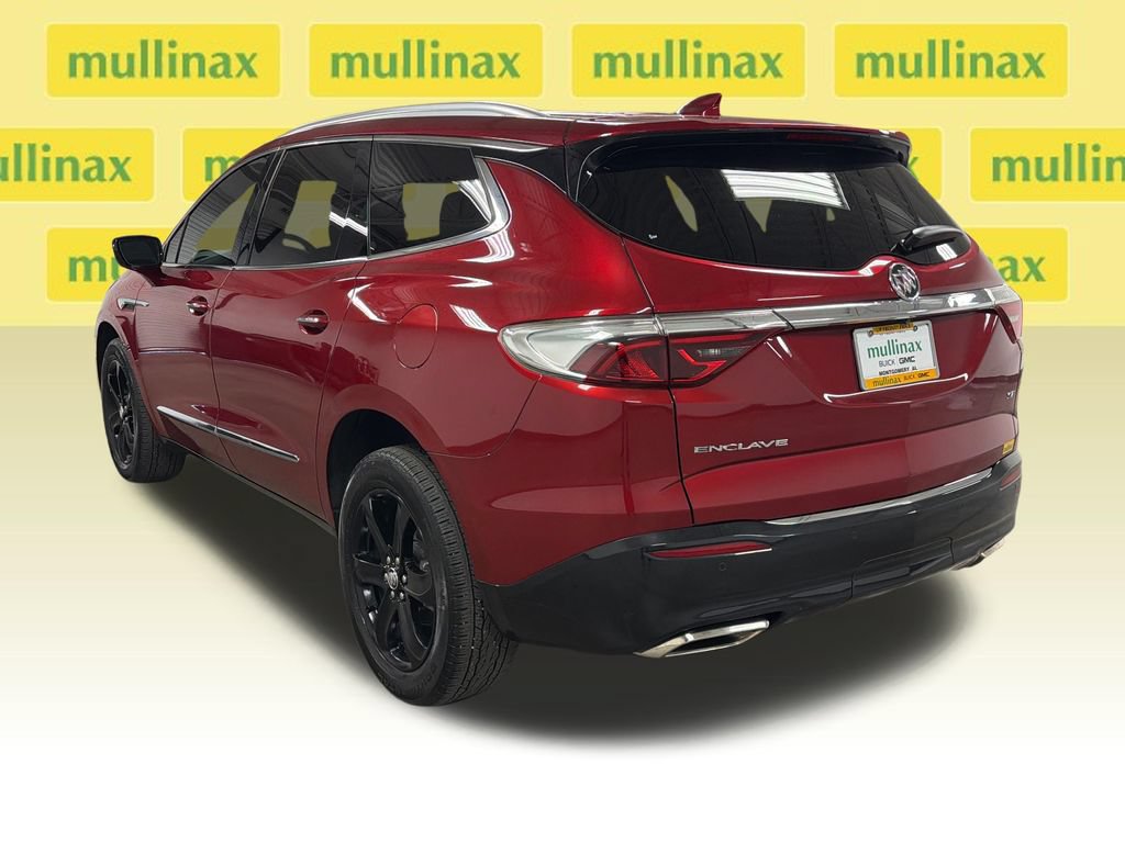 Used 2024 Buick Enclave Essence w/ Sport Touring Edition FWD image 15