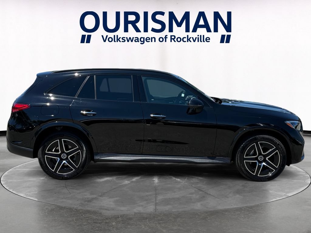 Used 2025 Mercedes-Benz GLC 300 4MATIC image 7