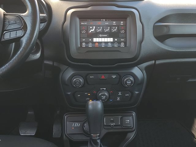 Used 2020 Jeep Renegade Altitude AWD/4WD image 13