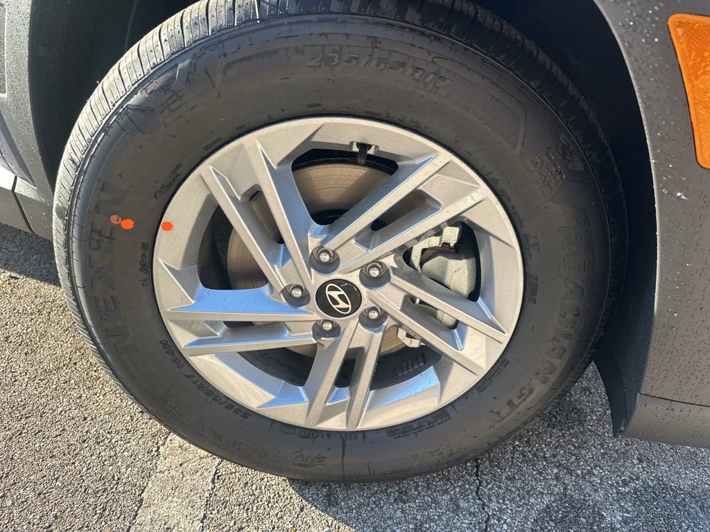 New 2026 Hyundai Tucson SE image 11