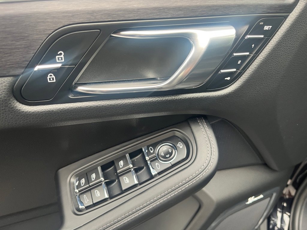 Used 2024 Porsche Macan GTS image 20