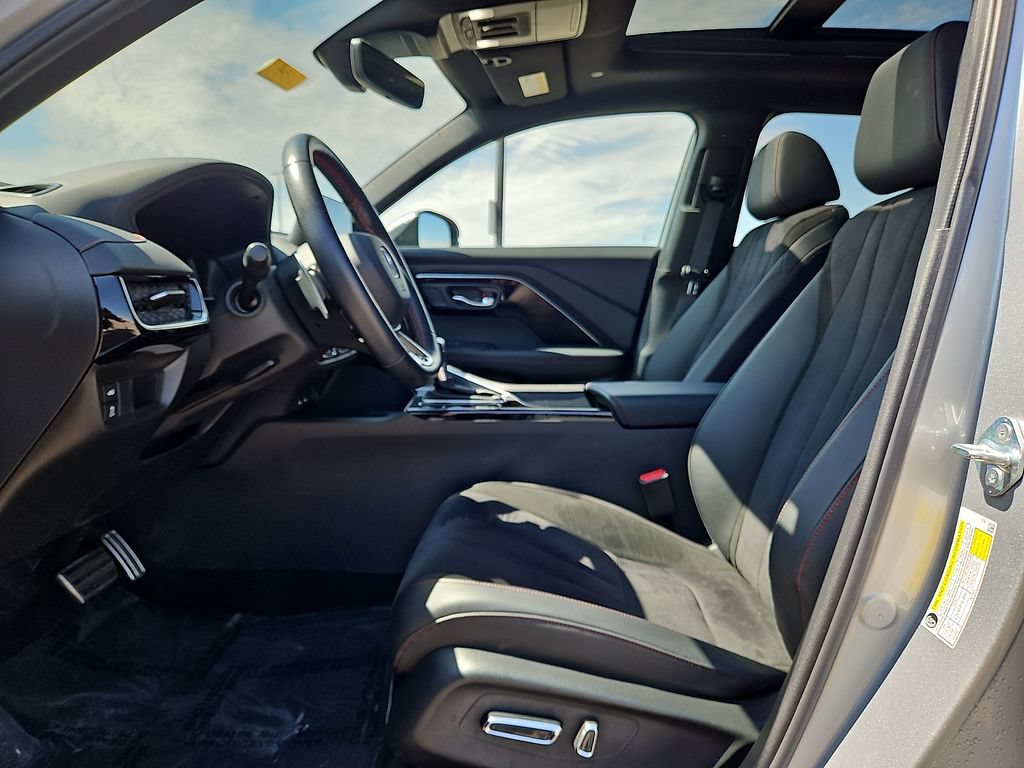 Used 2025 Acura ADX A-Spec FWD image 17
