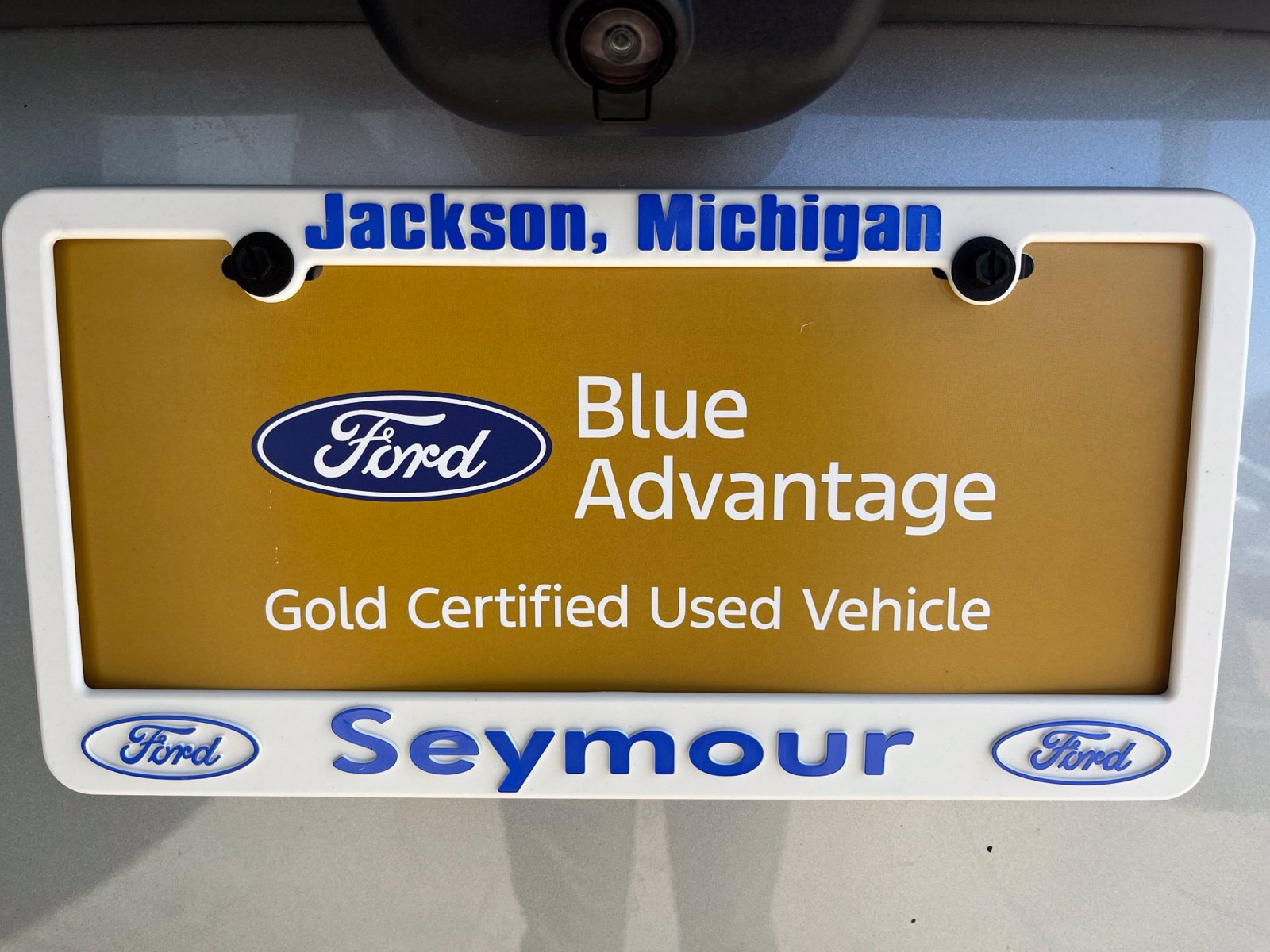 Certified 2024 Ford Explorer XLT w/ Equipment Group 202A AWD/4WD image 6
