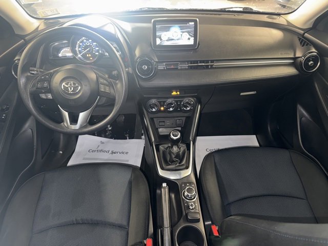 Used 2017 Toyota Yaris iA image 23