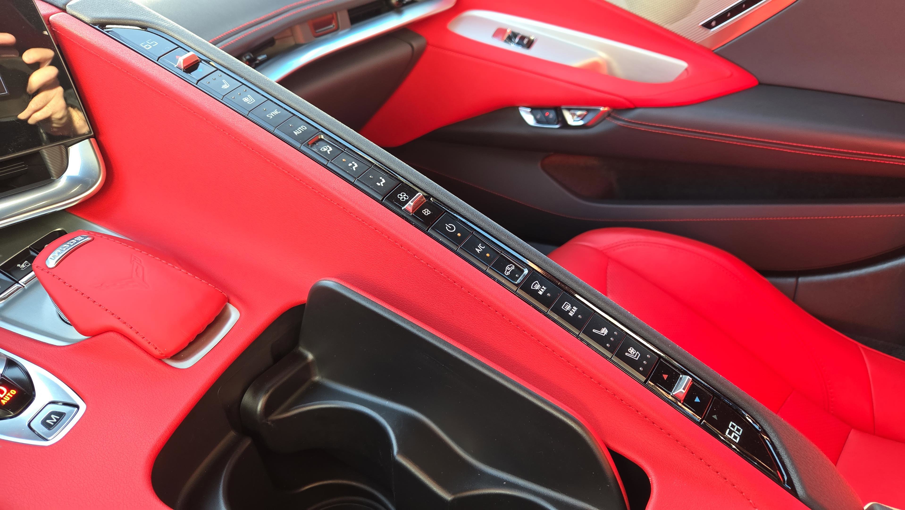 Used 2022 Chevrolet Corvette Stingray Preferred Cpe w/ Z51 Performance Package image 23