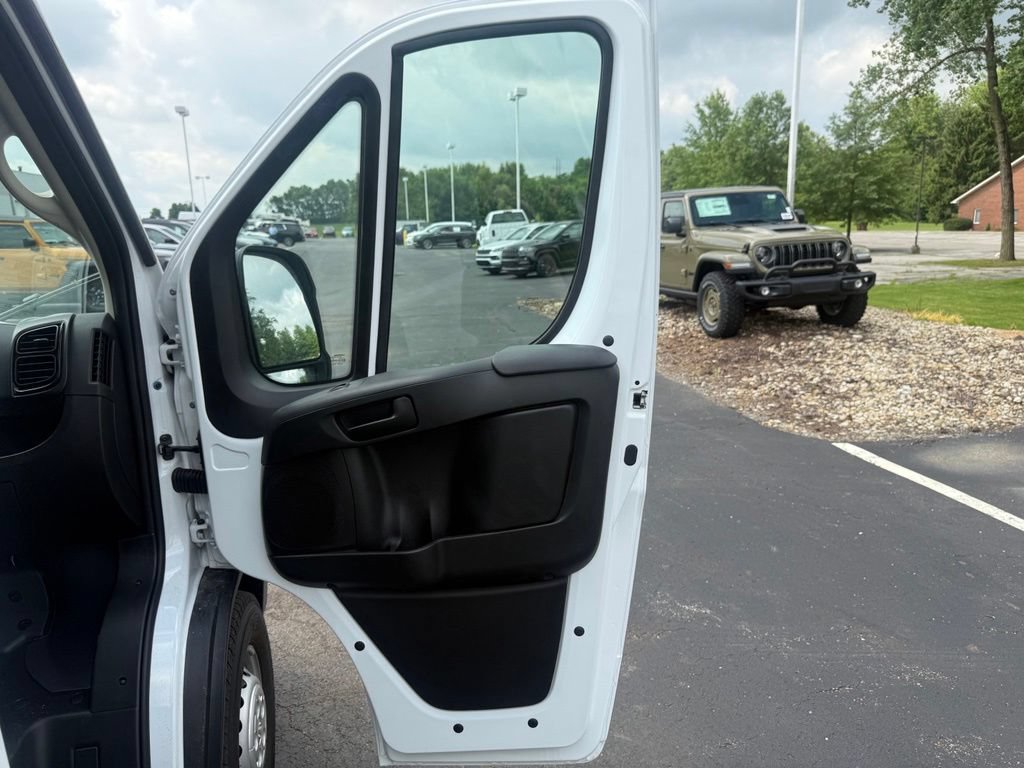 New 2026 RAM ProMaster 2500 w/ Convenience Group FWD image 48