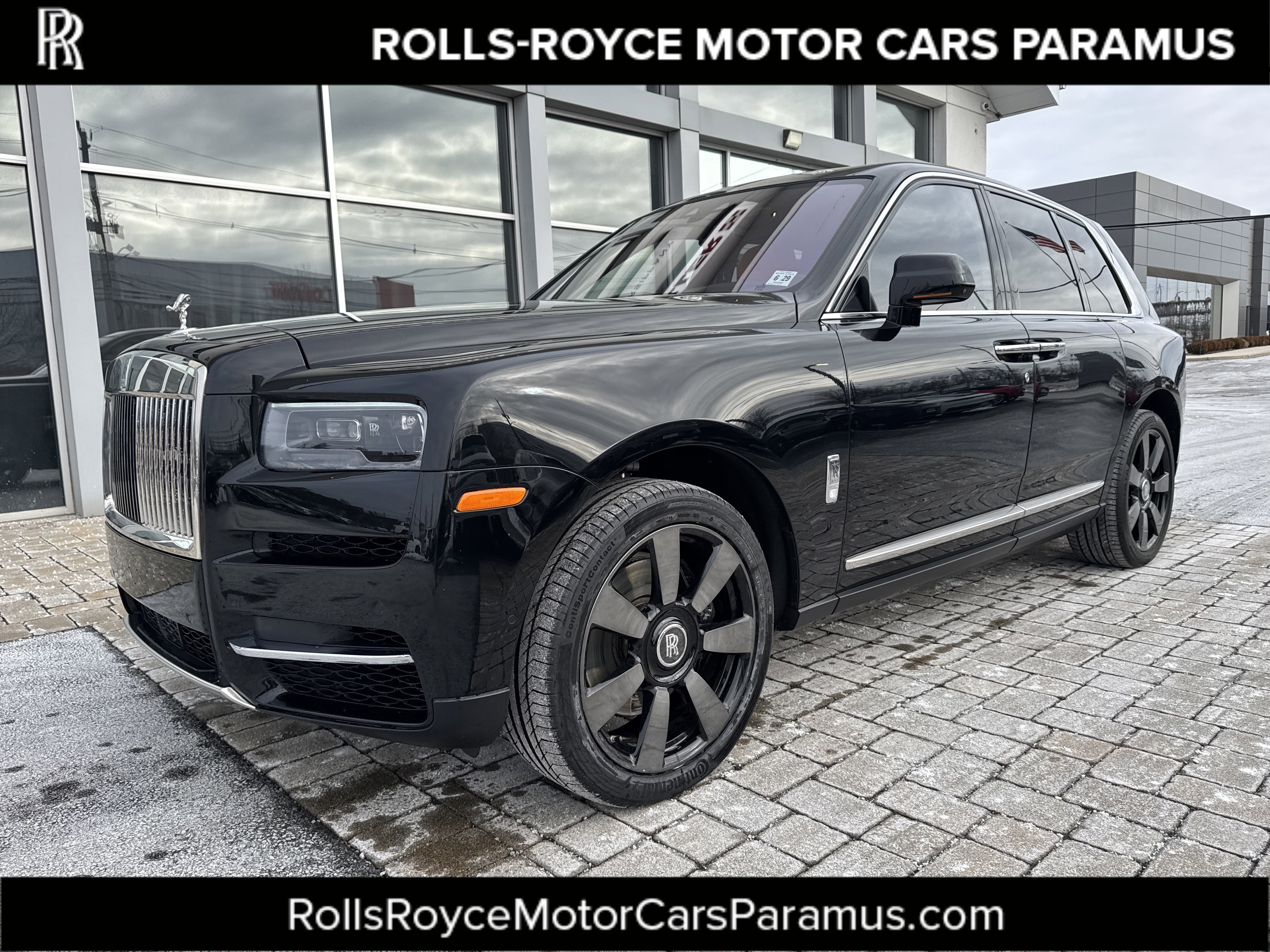 Certified 2024 Rolls-Royce Cullinan image 1