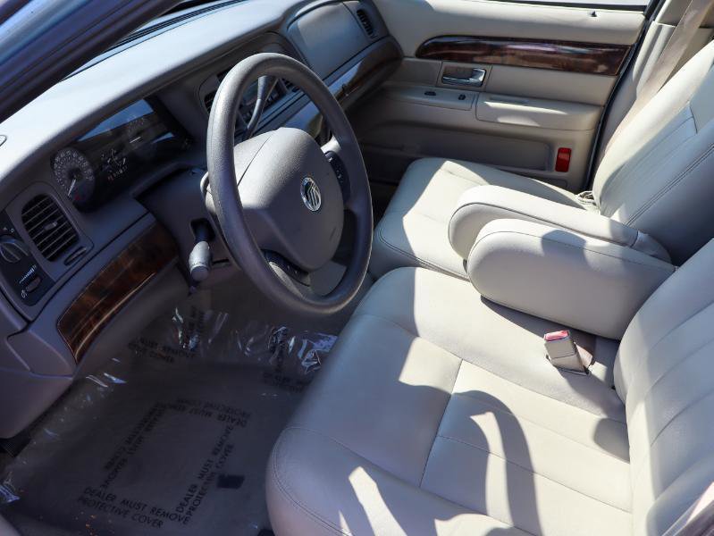 Used 2008 Mercury Grand Marquis GS image 9