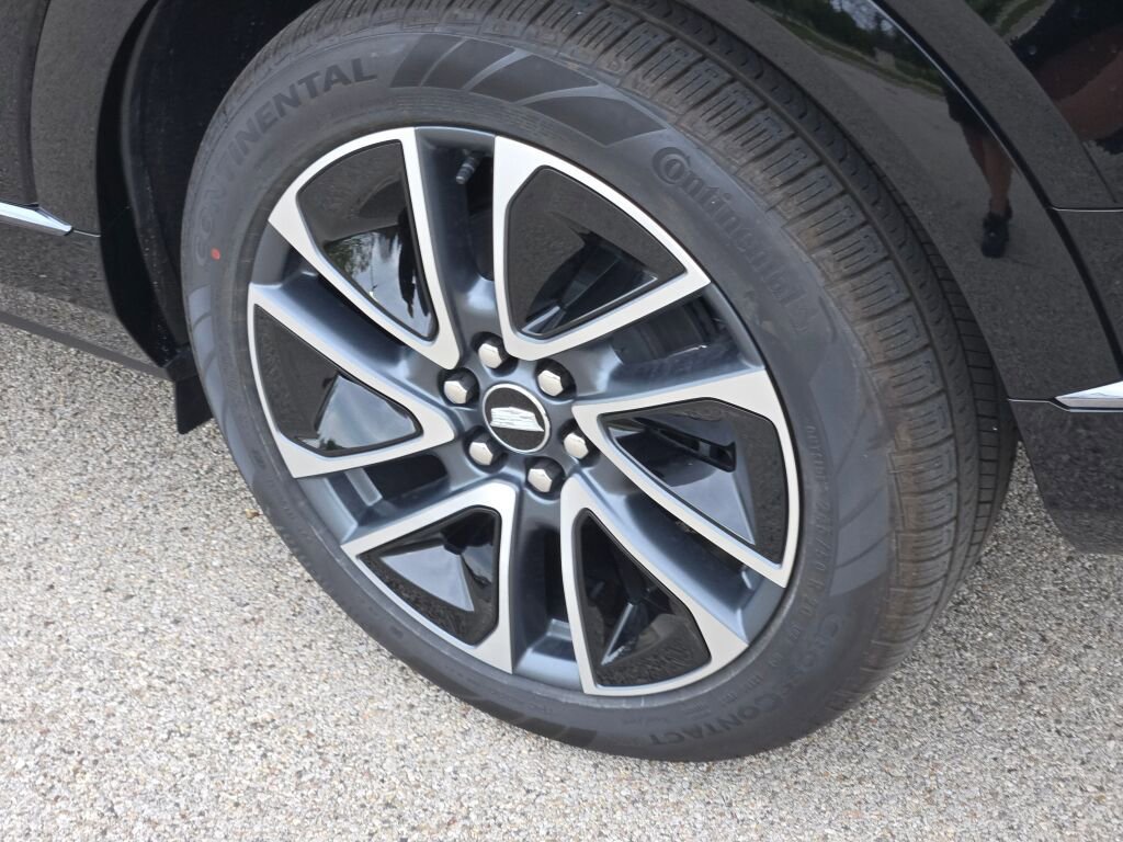 New 2026 Cadillac Optiq Sport 1 RWD image 15