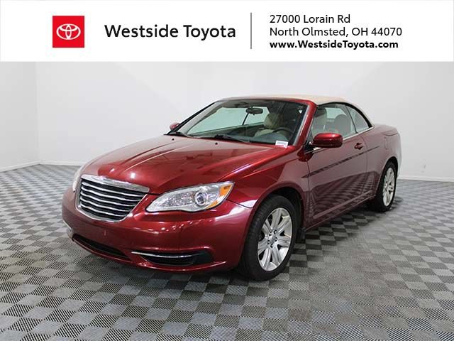 Used 2013 Chrysler 200 Touring FWD video 1