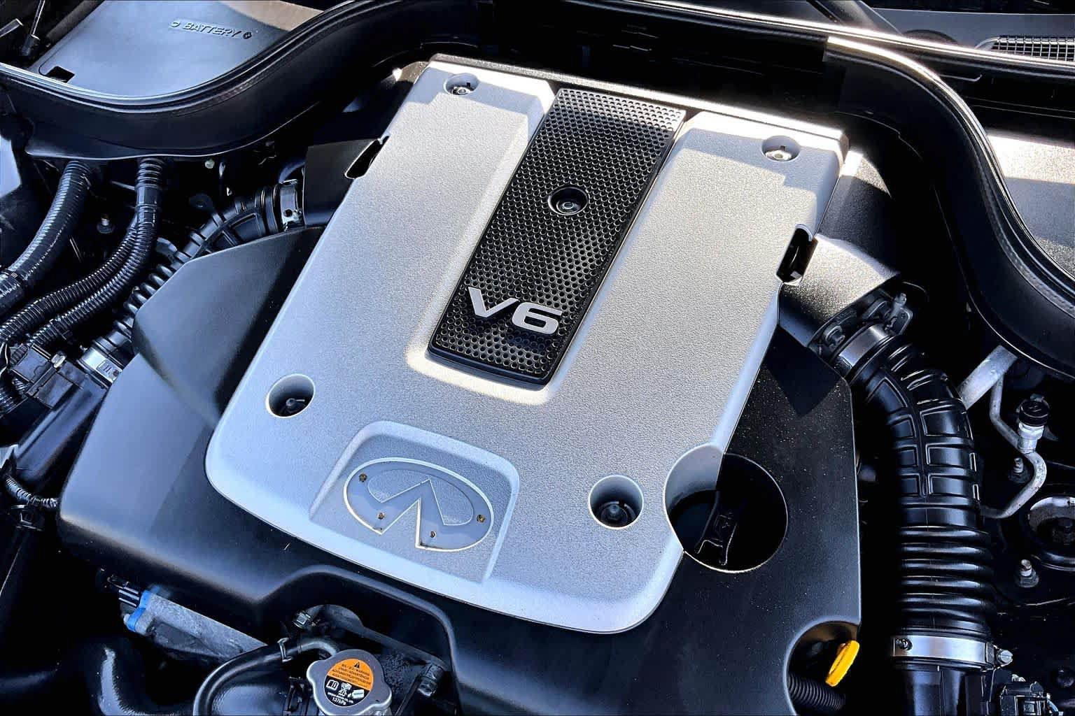 Used 2011 INFINITI G25 Journey w/ Moonroof Pkg RWD image 31