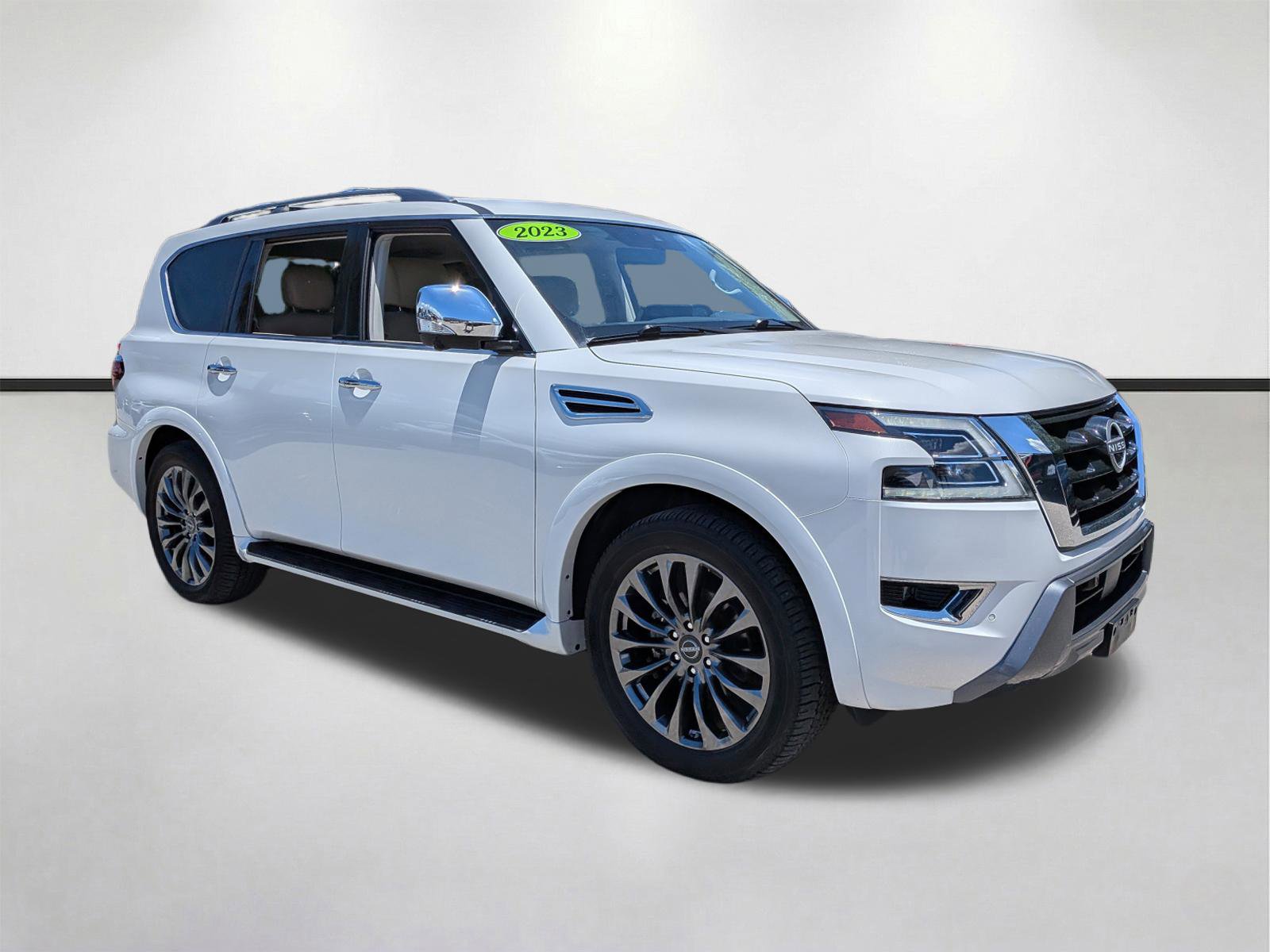 Used 2023 Nissan Armada Platinum w/ Captain's Chairs Package AWD/4WD image 2