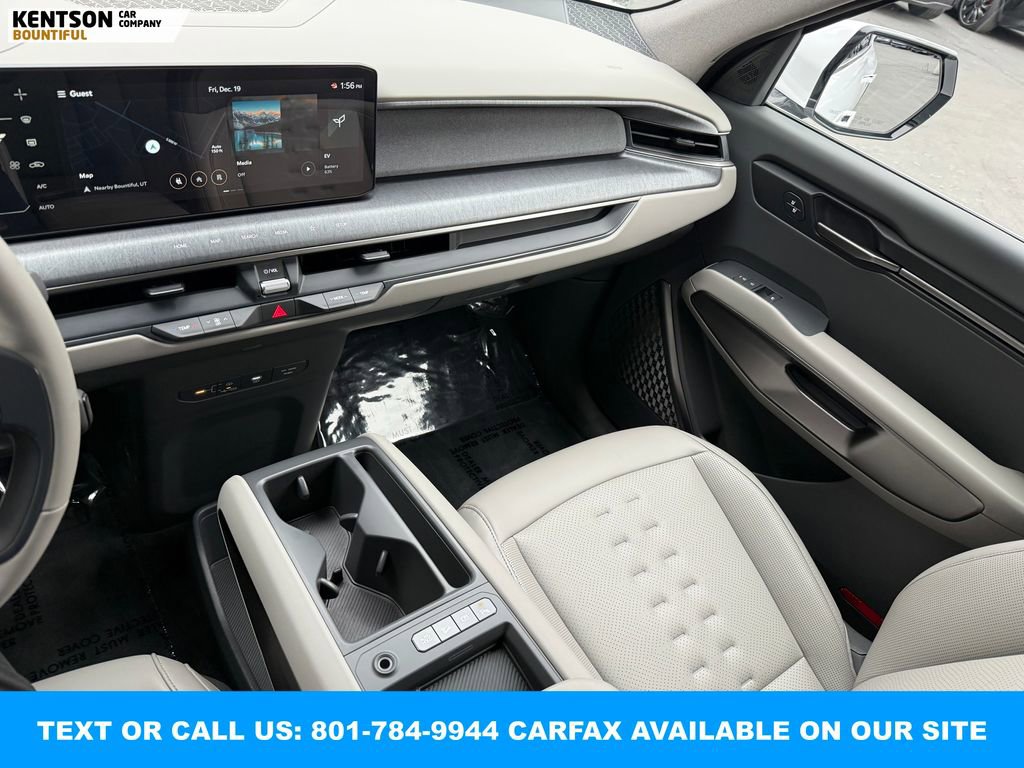 Used 2025 Kia EV9 Wind image 25
