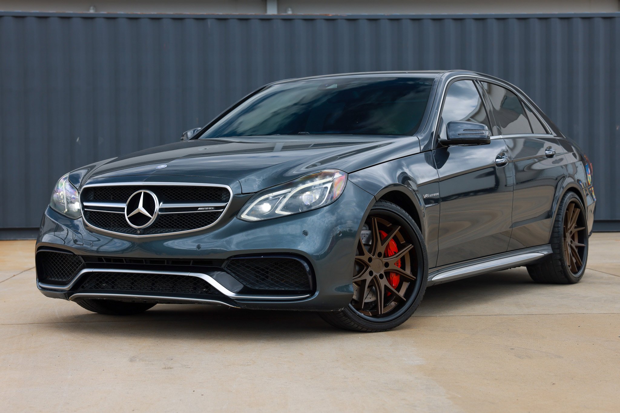 Used 2015 Mercedes-Benz E 63 AMG S-Model image 1