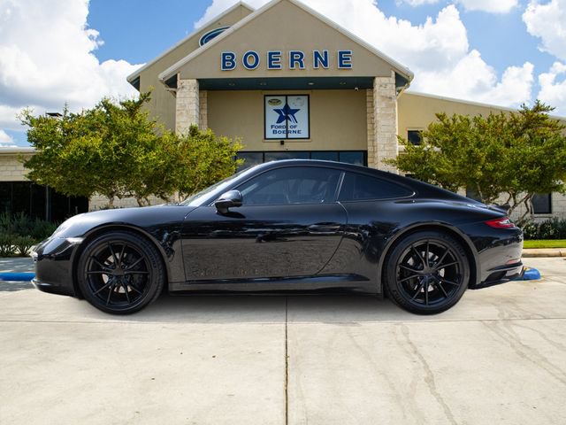 Used 2018 Porsche 911 Carrera RWD image 2