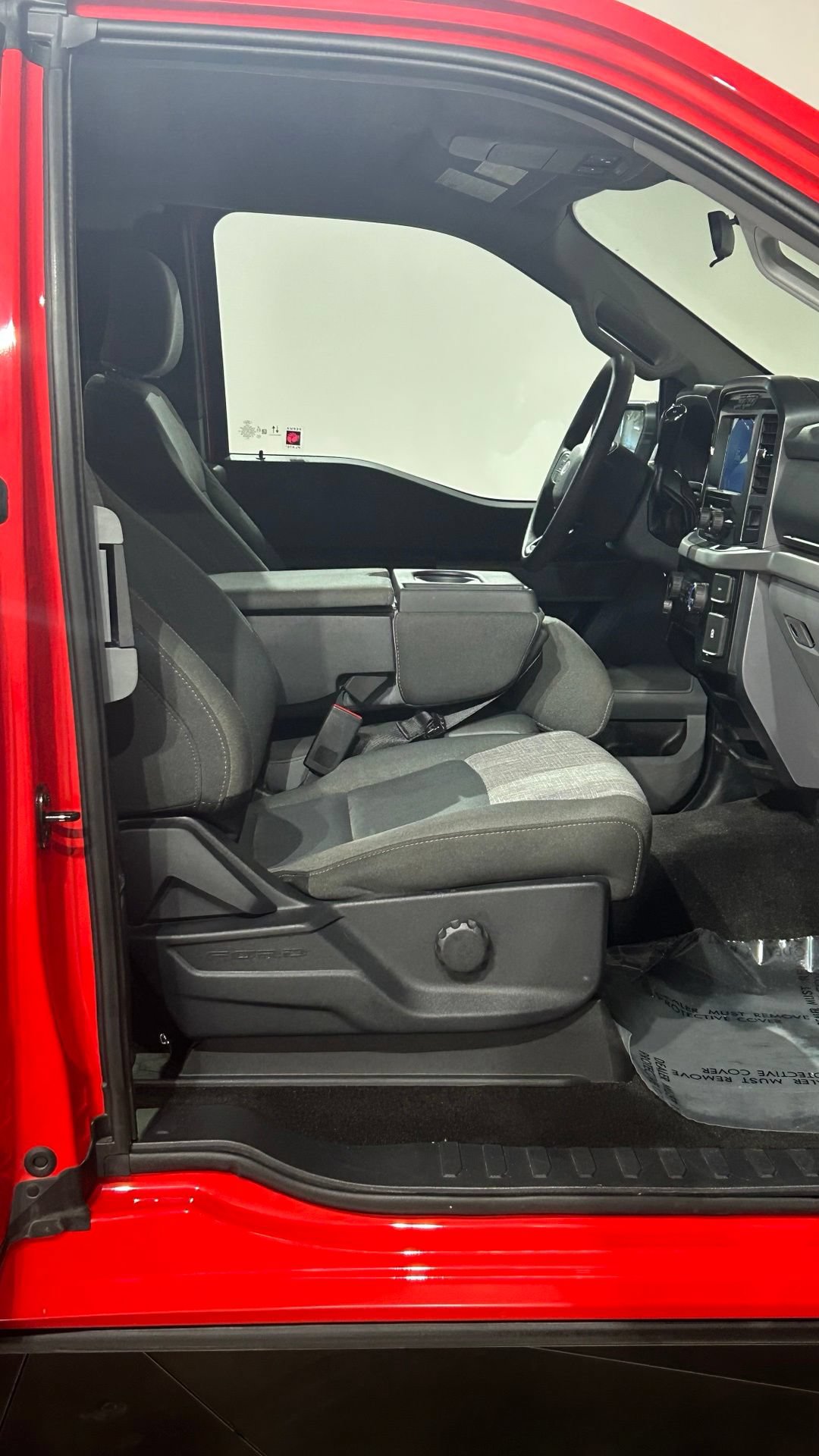 Used 2022 Ford F150 XLT RWD image 41