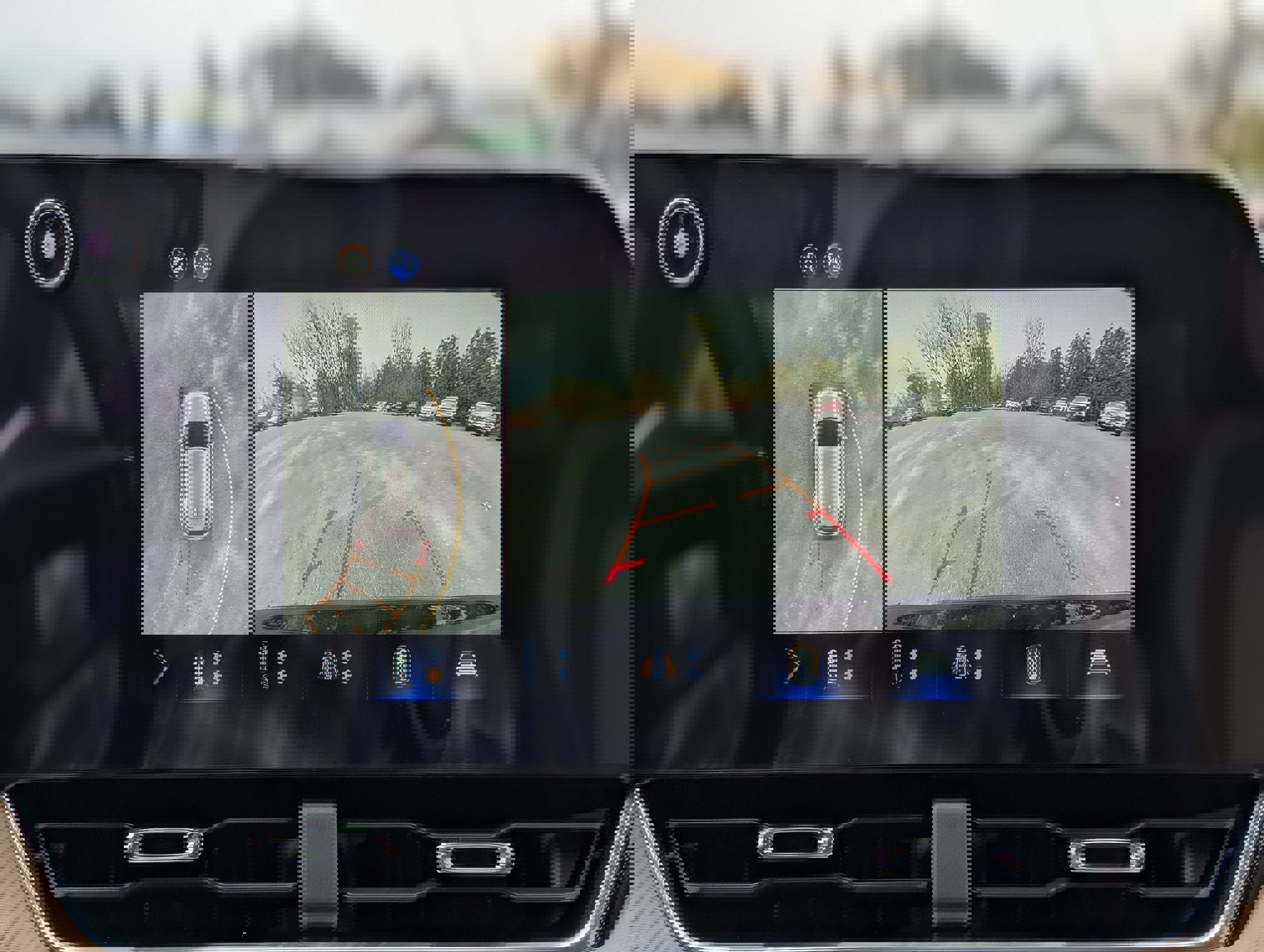 New 2026 Chevrolet Equinox ACTIV w/ Safety and Technology Package image 3