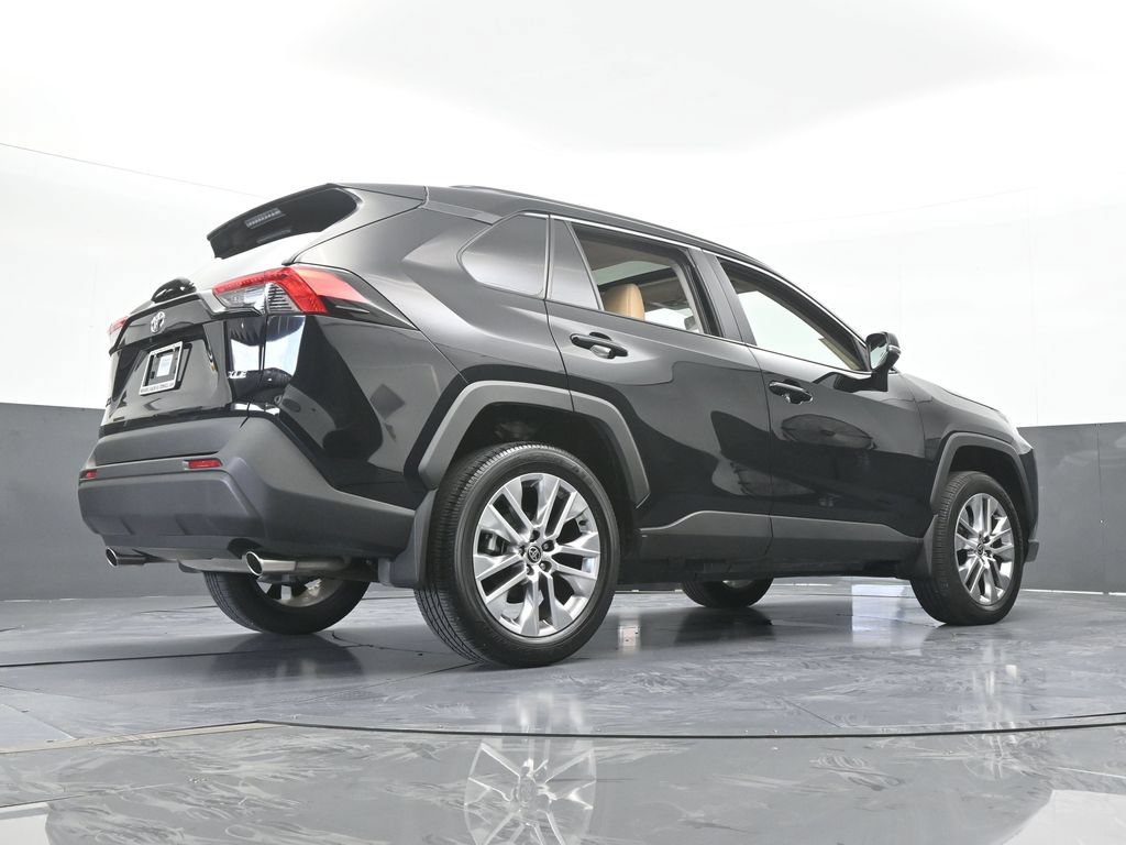 Used 2025 Toyota RAV4 XLE Premium FWD image 63