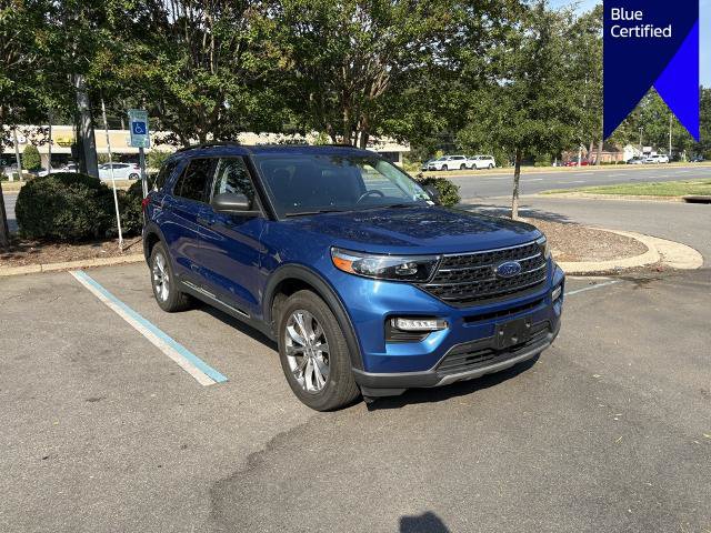 Certified 2022 Ford Explorer XLT w/ Equipment Group 202A AWD/4WD image 3
