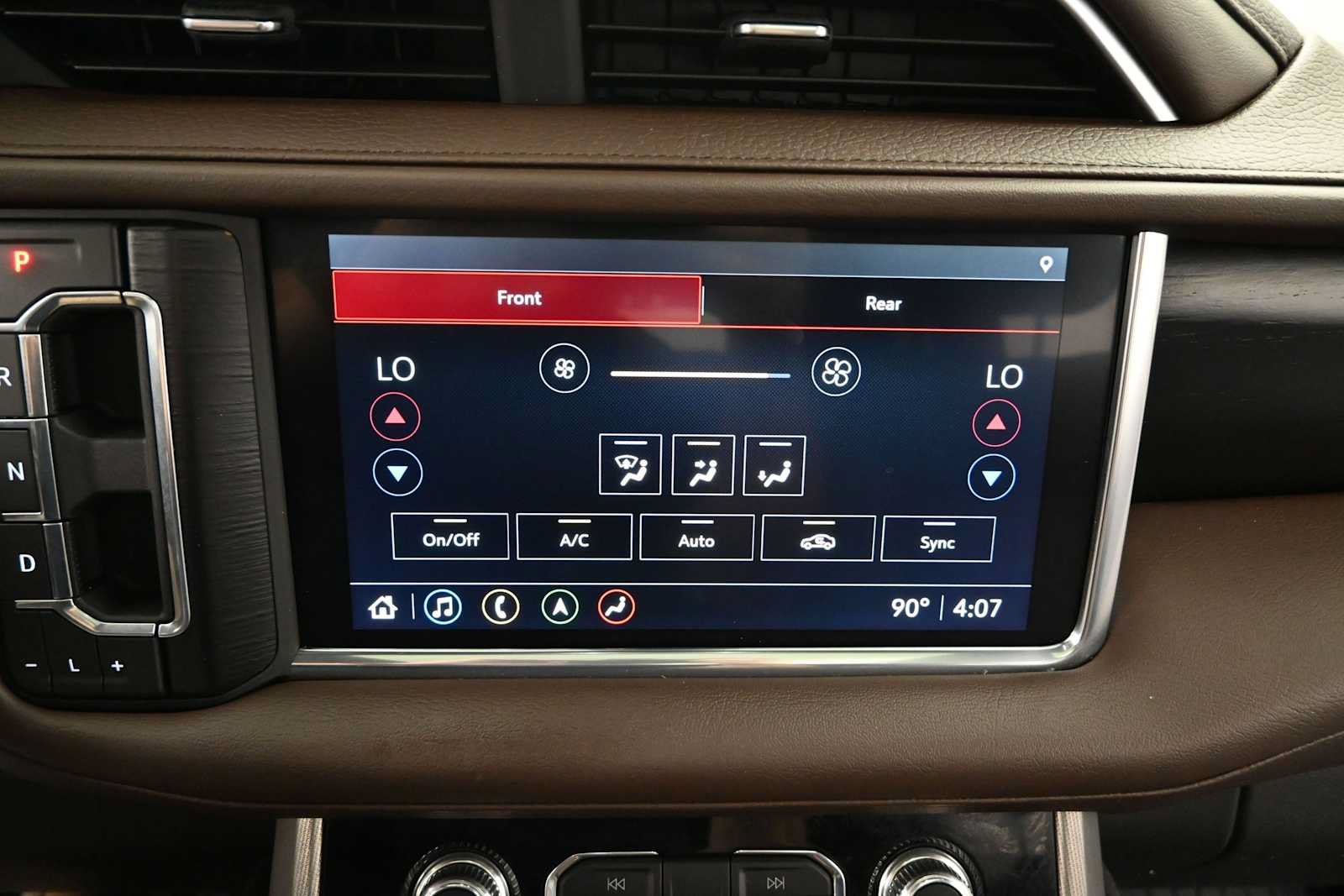 Used 2021 GMC Yukon Denali w/ Denali Premium Package RWD image 24