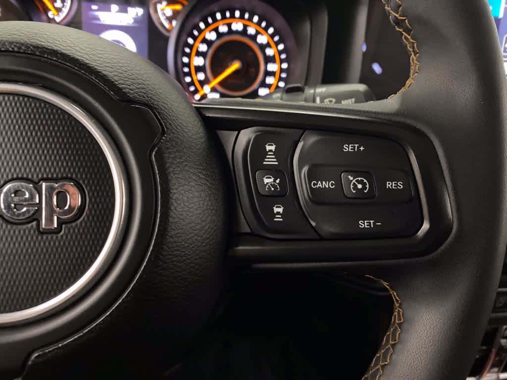 Used 2024 Jeep Wrangler Unlimited Sport AWD/4WD image 21
