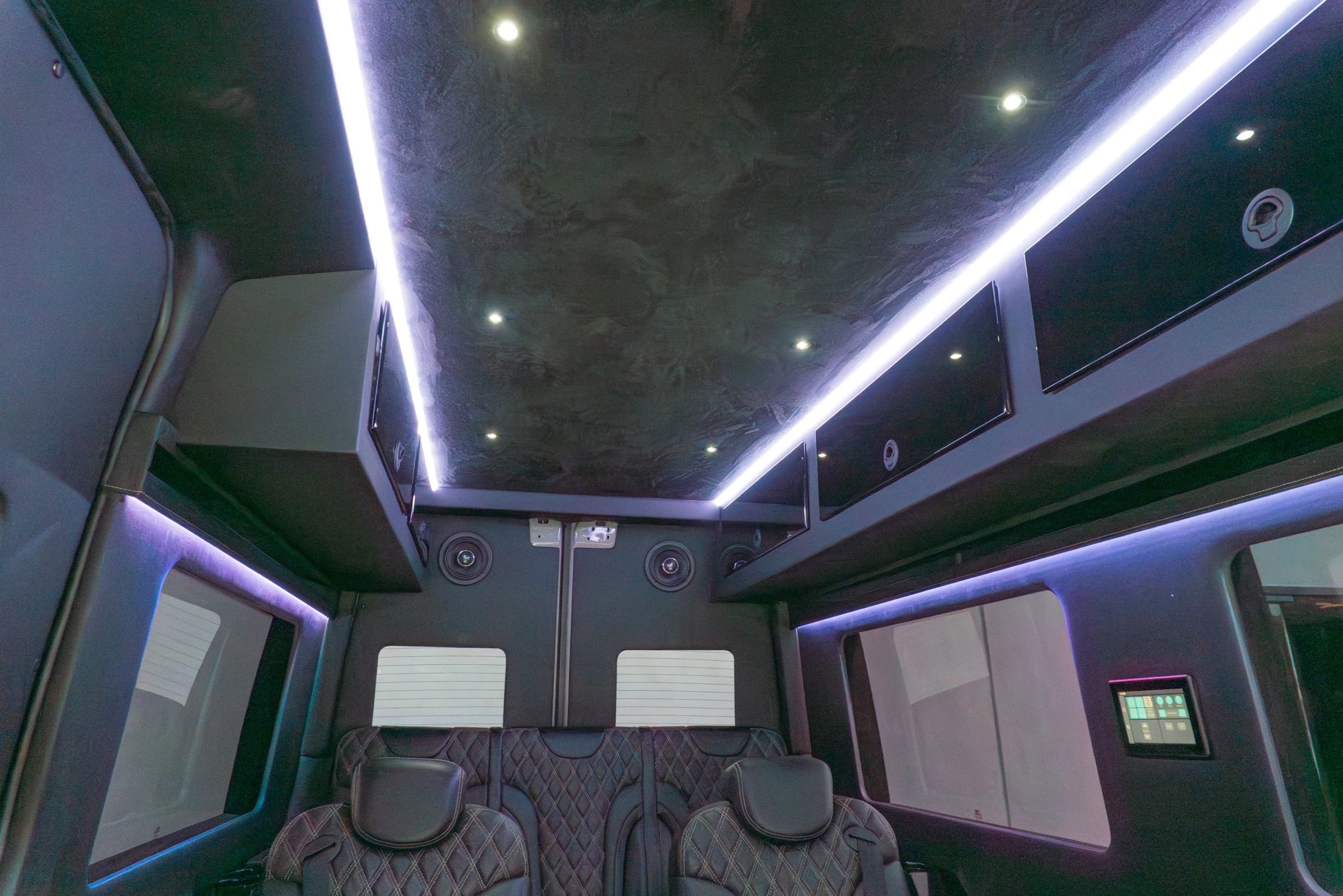 Used 2021 Mercedes-Benz Sprinter 2500 image 40