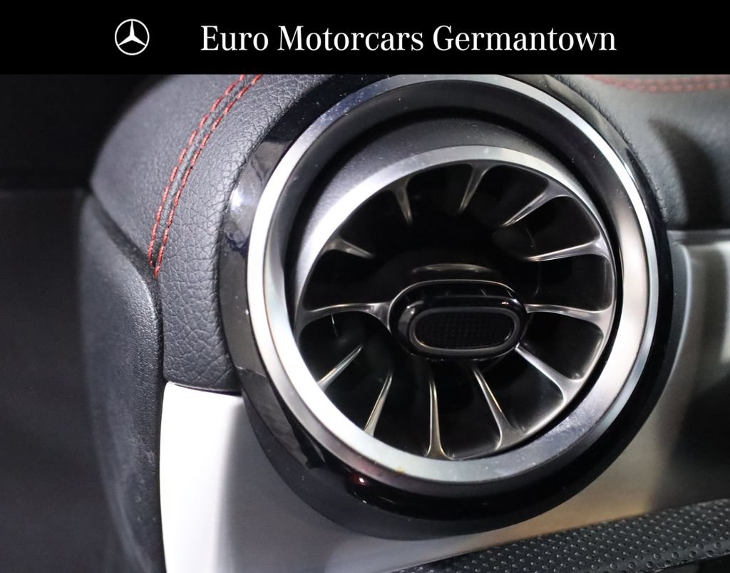 Used 2023 Mercedes-Benz CLA 250 4MATIC image 12