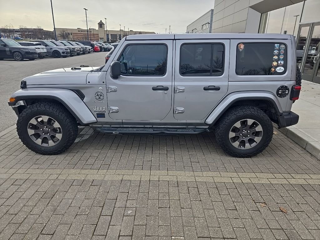 Used 2018 Jeep Wrangler Unlimited Sahara image 8