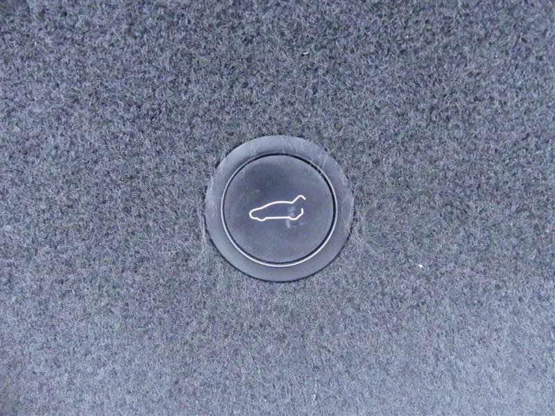 Used 2022 Tesla Model S AWD/4WD image 28