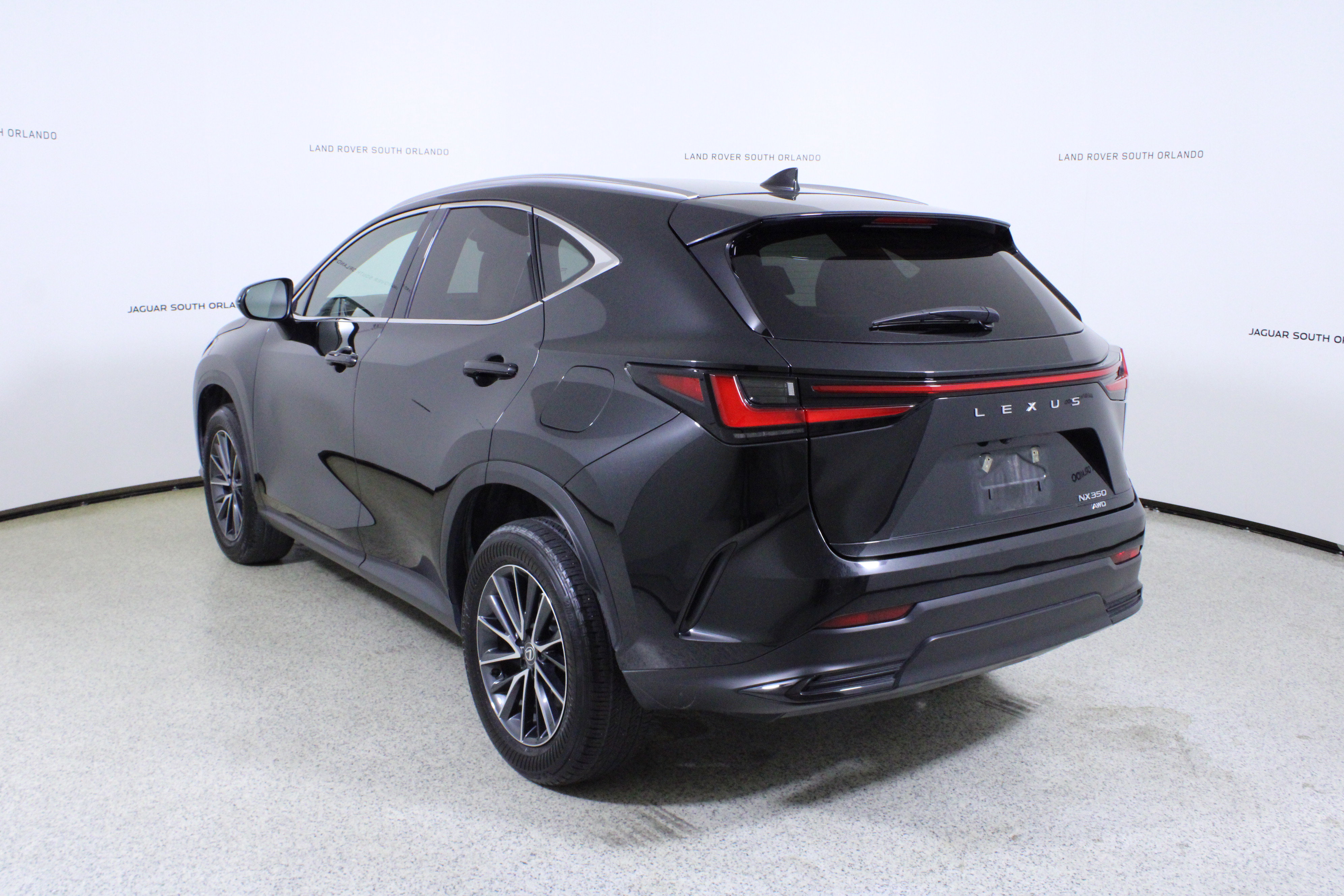 Used 2024 Lexus NX 350 AWD image 5