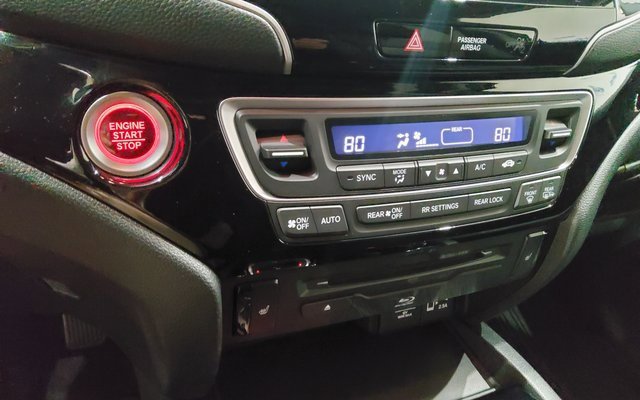 Used 2021 Honda Pilot Touring image 22