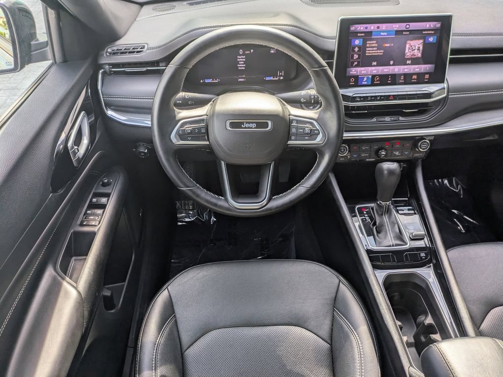 Used 2022 Jeep Compass High Altitude AWD/4WD image 17
