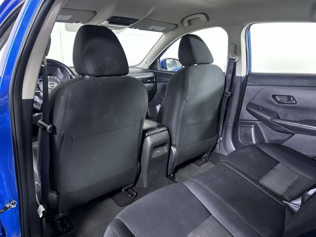Used 2025 Nissan Sentra SV FWD image 22
