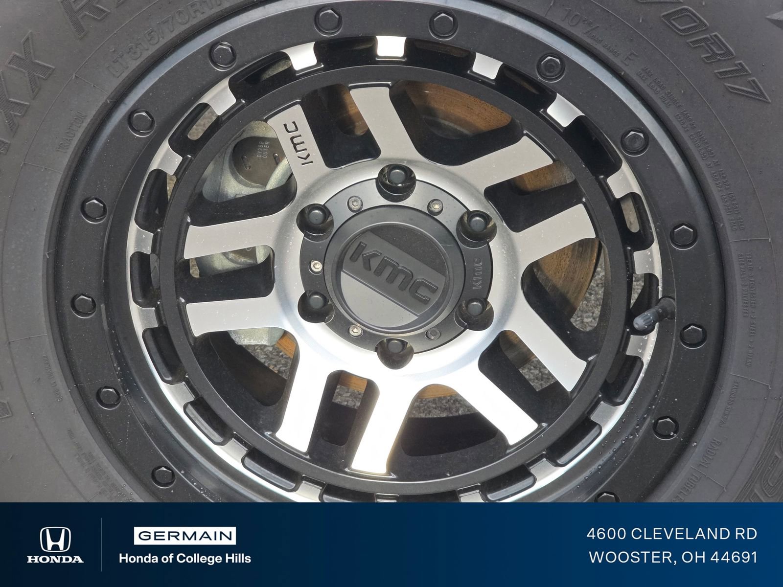 Used 2023 Ford Bronco Black Diamond image 10