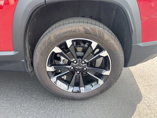 Certified 2025 Chevrolet Equinox RS w/ Safety and Technology Package FWD image 16